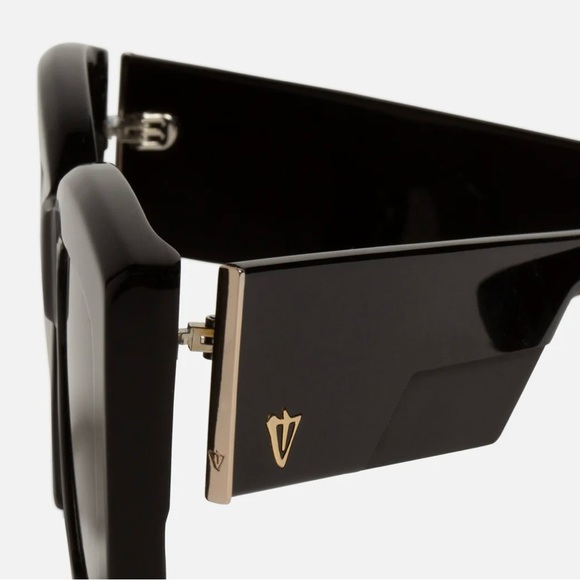 VALLEY- Coltrane Large Black Square Sunglasses - Picture 4 of 5